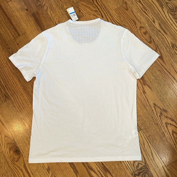 Men’s Penguin Brand Short Sleeve Shirt. Size XL. New With Tags. - Picture 8 of 9